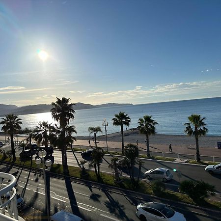 Beach Front, Superbe Appartement Pour 4 Personnes Nizza Esterno foto