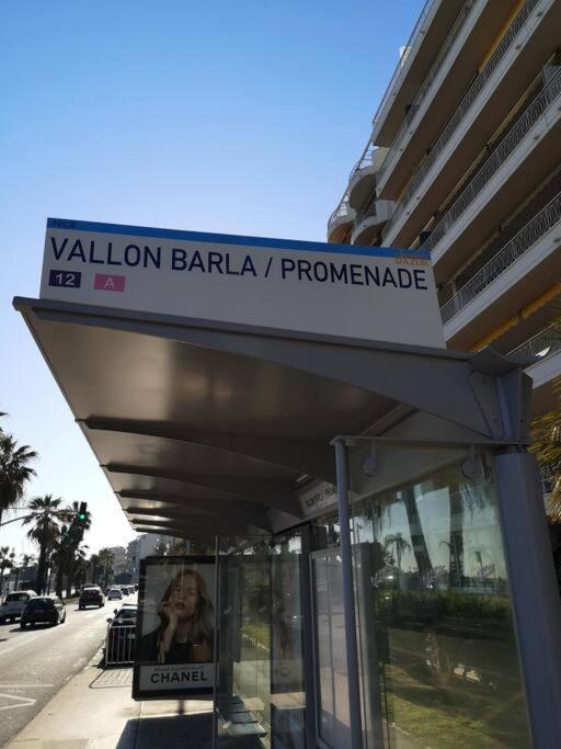 Beach Front, Superbe Appartement Pour 4 Personnes Nizza Esterno foto